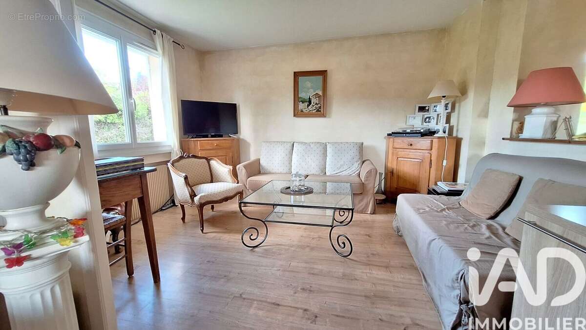 Maison 106 m² à Saint-Jean-Des-Vignes  - photo 6