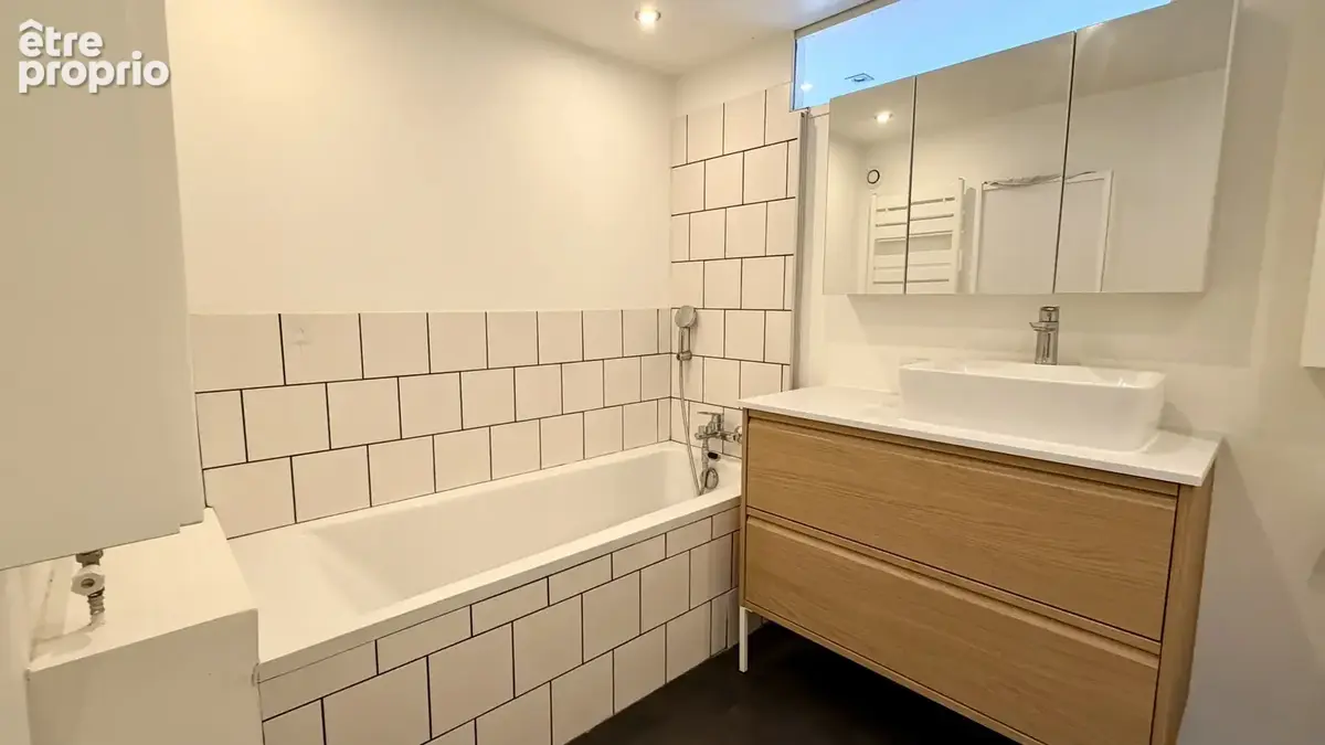 WAMBRECHIES : Maison rénovée 3 chambres avec jardin - photo 12