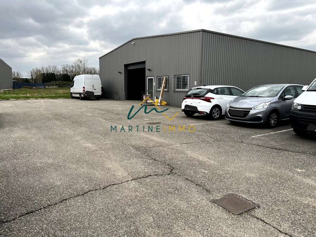 A vendre entrepot de 370m2 avec bureaux et parking, marmande - photo 4