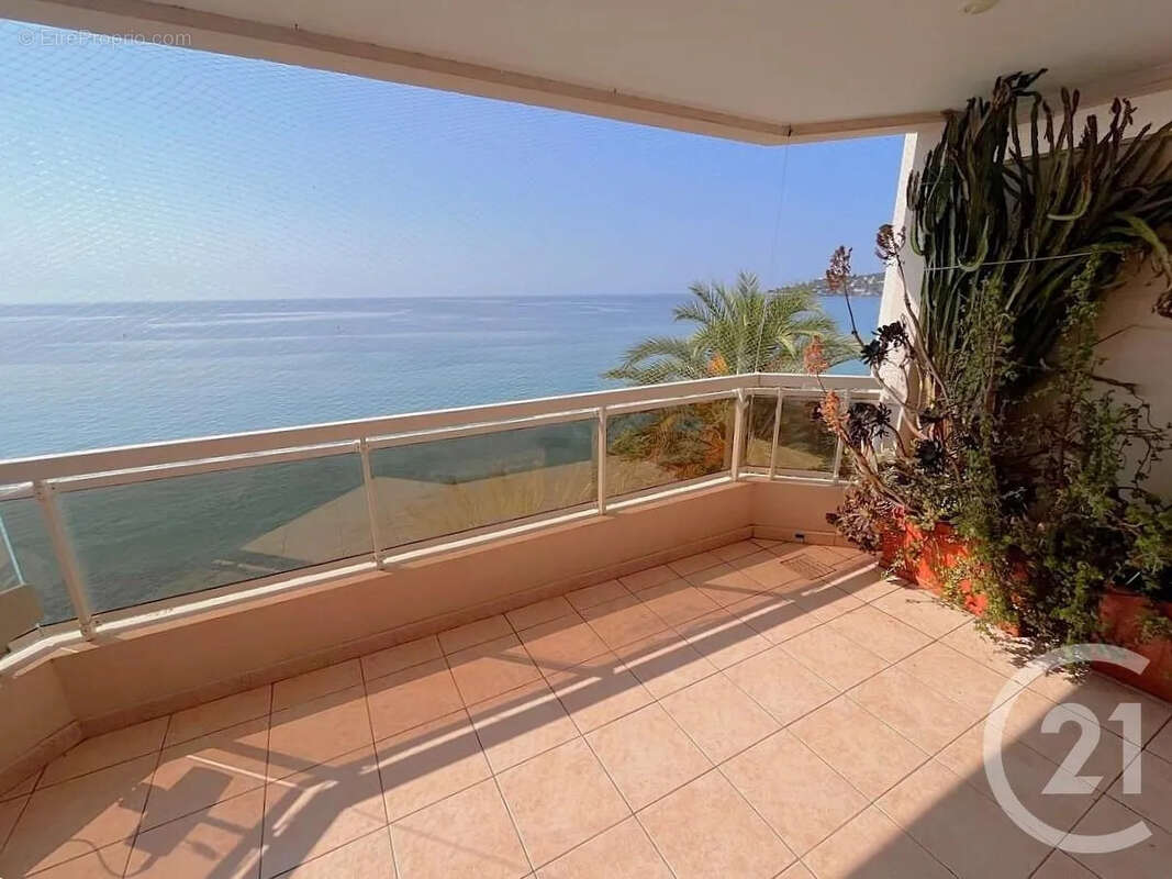 Appartement à MENTON