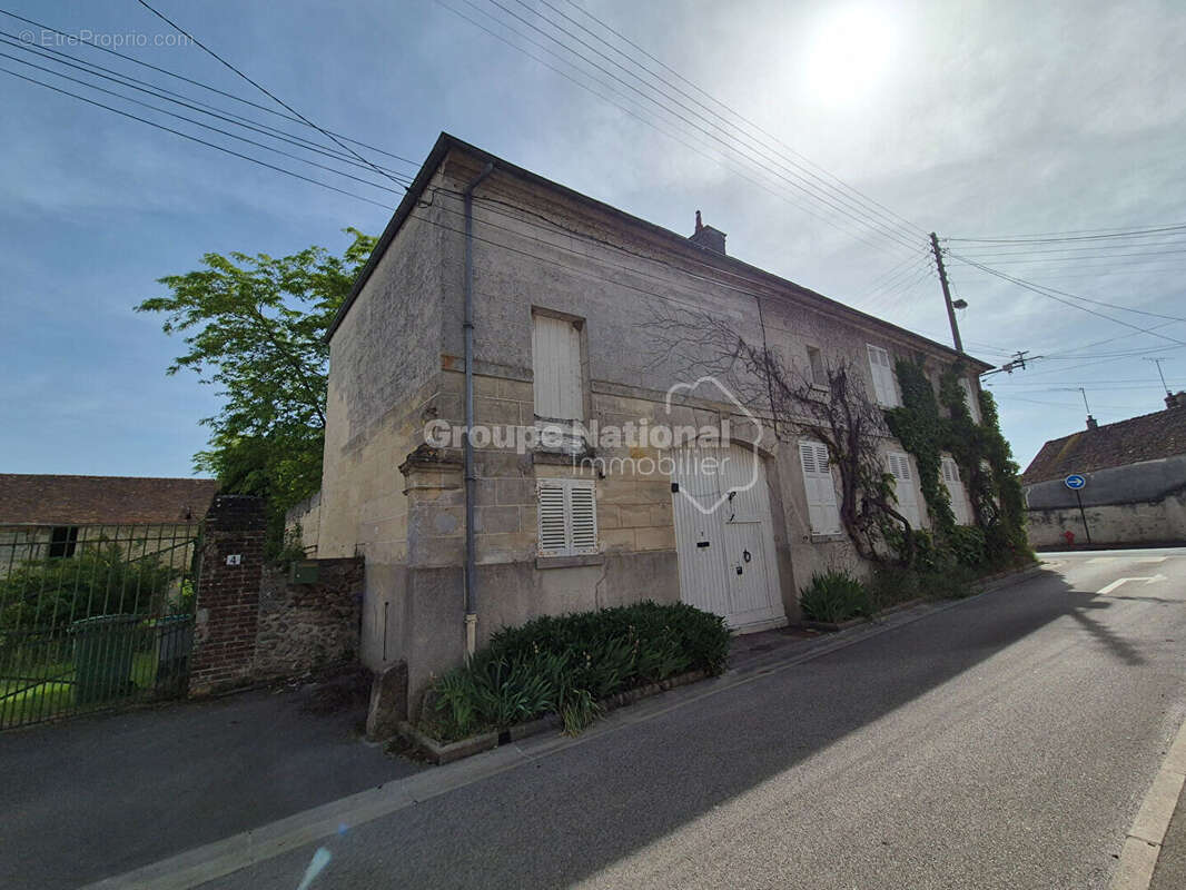 Maison à HENONVILLE