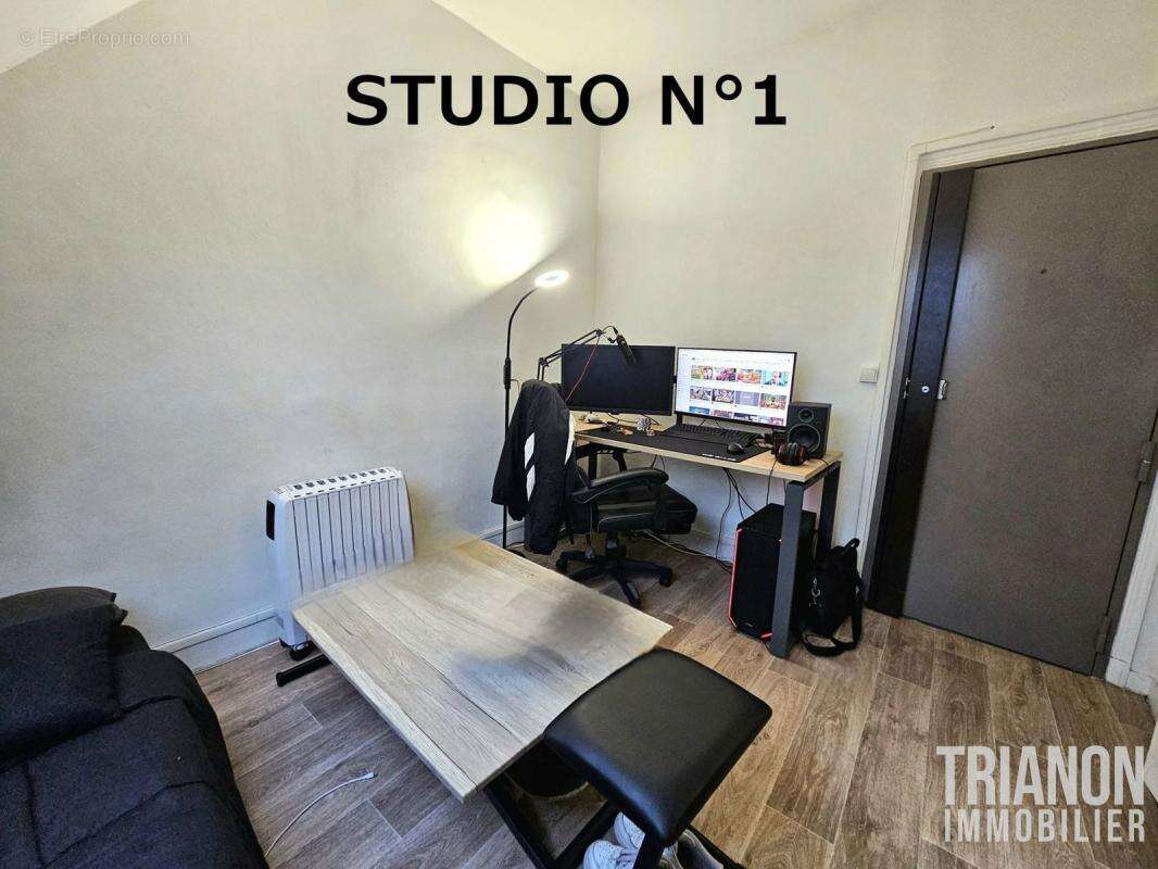 Appartement à PARIS-17E