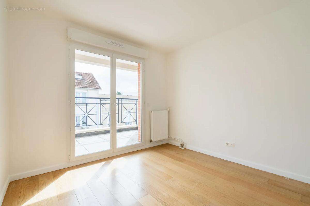 Appartement à NEUILLY-PLAISANCE