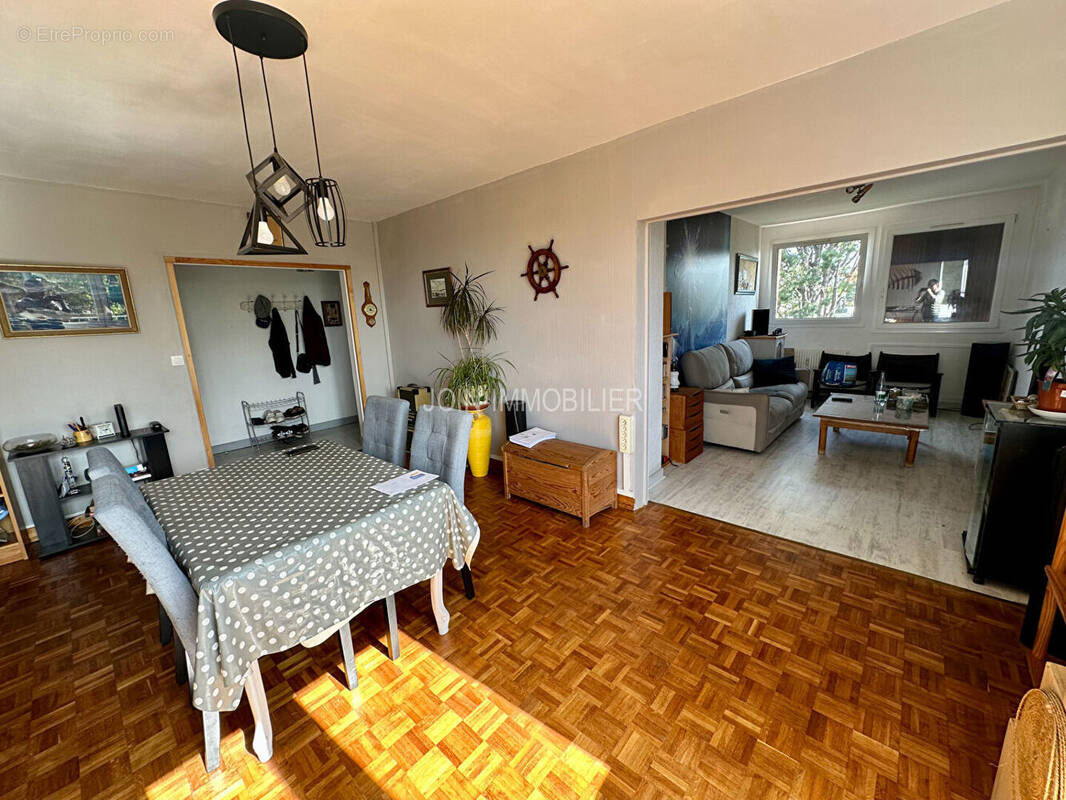 Appartement à BELLEVILLE-SUR-MER
