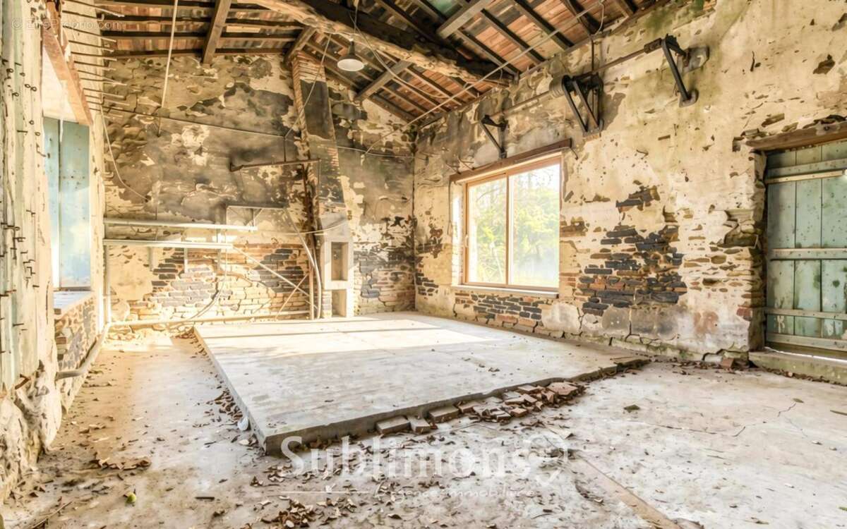 Maison à LE LANDREAU