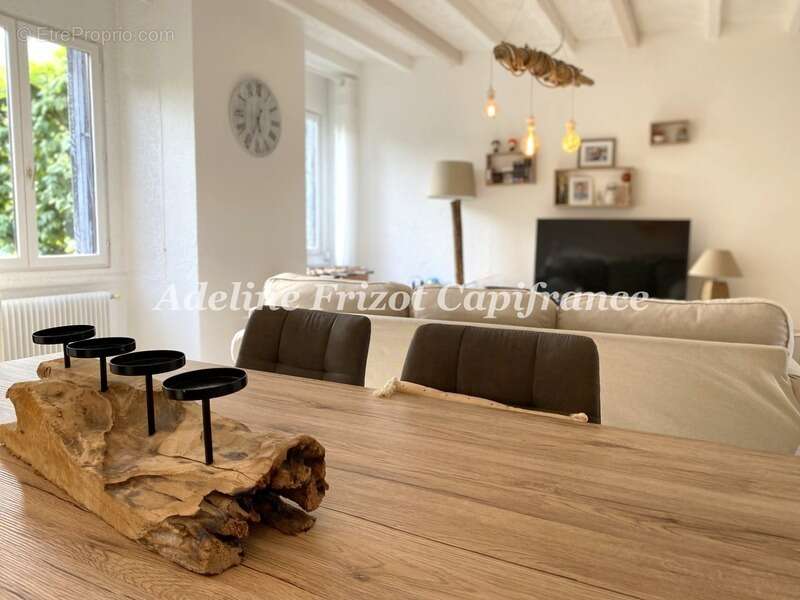 Appartement 84m2 - lumineux - 3 chambres - proche gare - dpe c - cave - photo 4