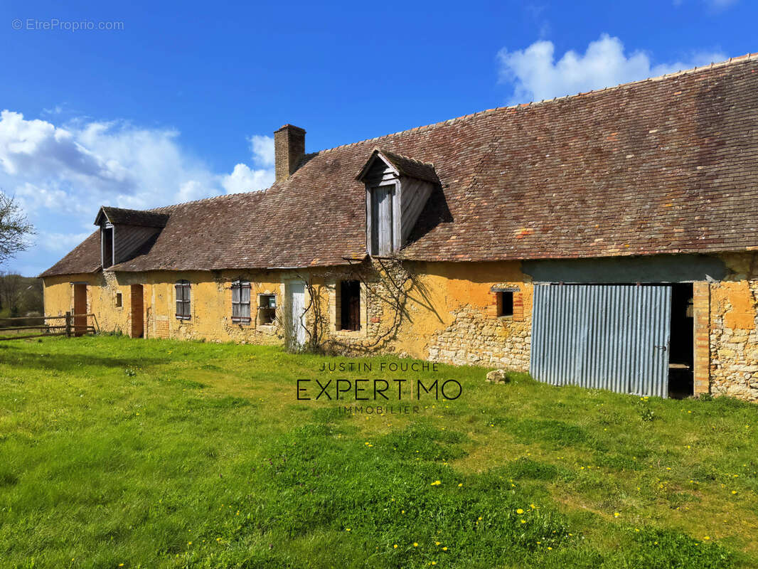 Grande longère 460 m2 à rénover sur 13 061 M2 avec vue panoramique - photo 8