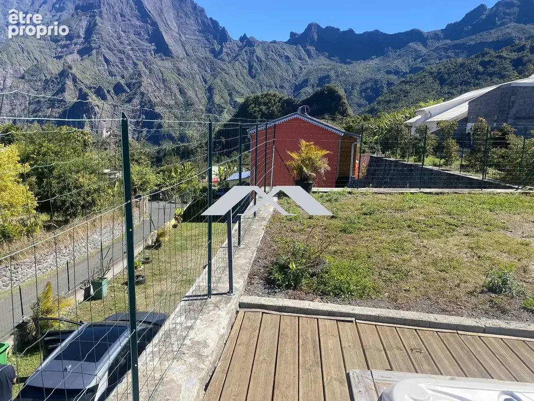 Maison 53 m² à Cilaos  - photo 2