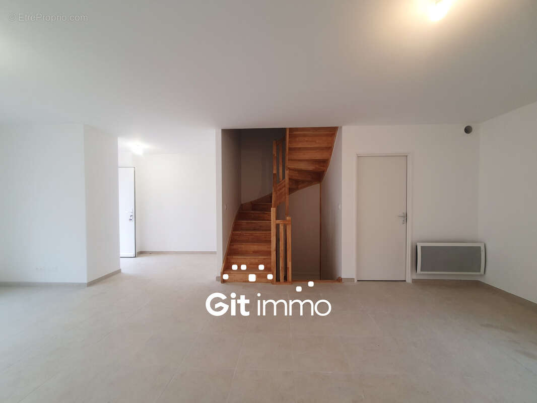 Maison à SEPTEMES-LES-VALLONS