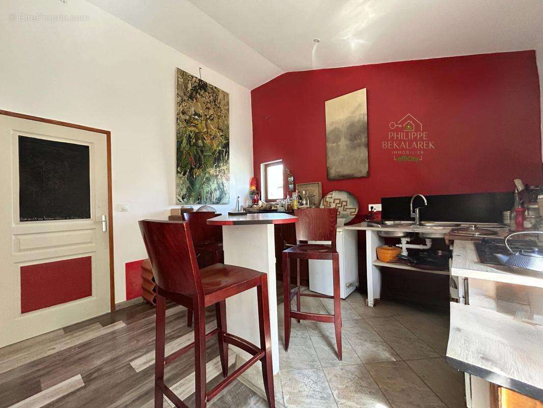 Maison à CHATEAU-ARNOUX-SAINT-AUBAN