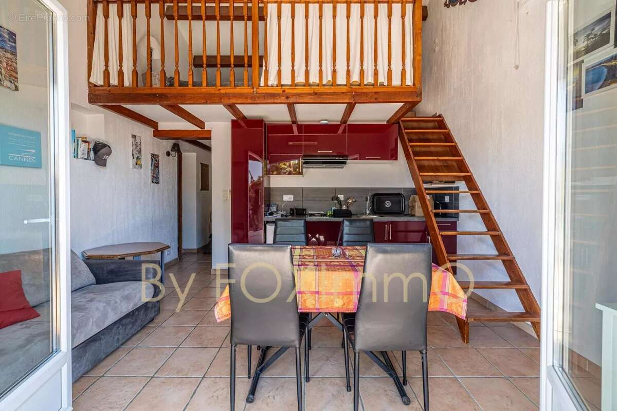 Maison à CAGNES-SUR-MER