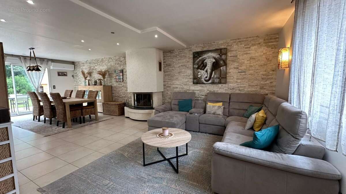 Photo 4 - Maison à LINAS