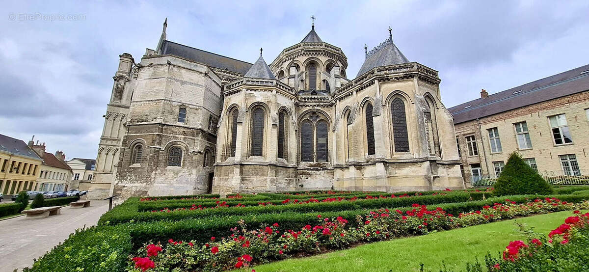 Commerce à SAINT-OMER