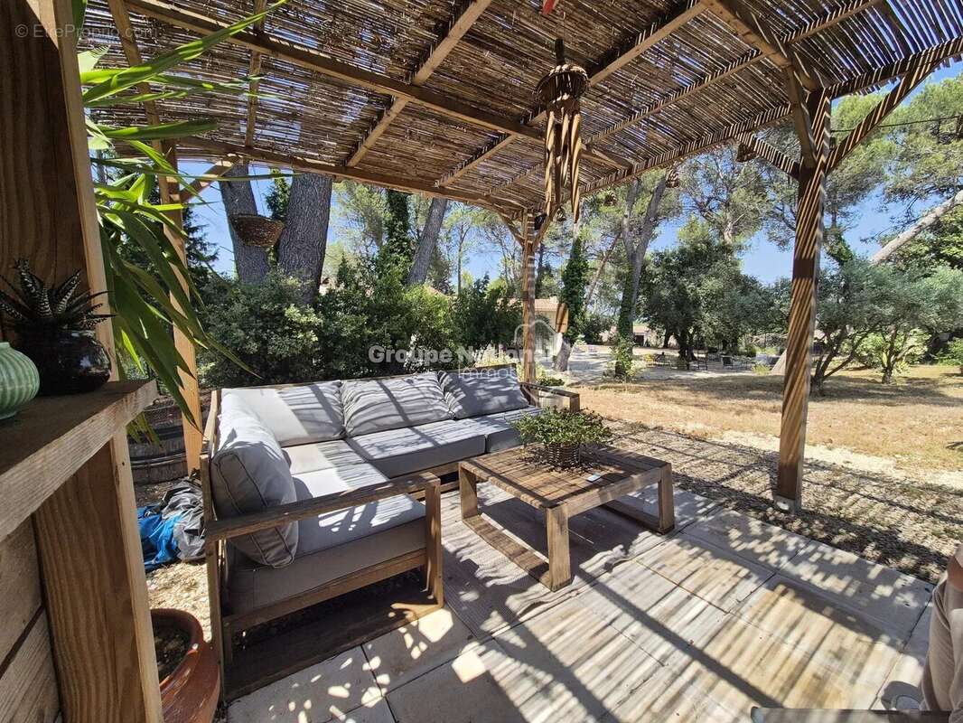 Maison à LORIOL-DU-COMTAT