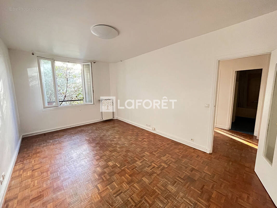 Appartement à PARIS-12E