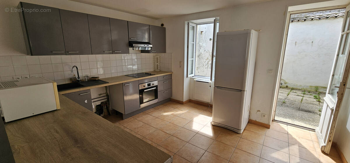 Maison à SAINT-CLEMENT-DES-BALEINES