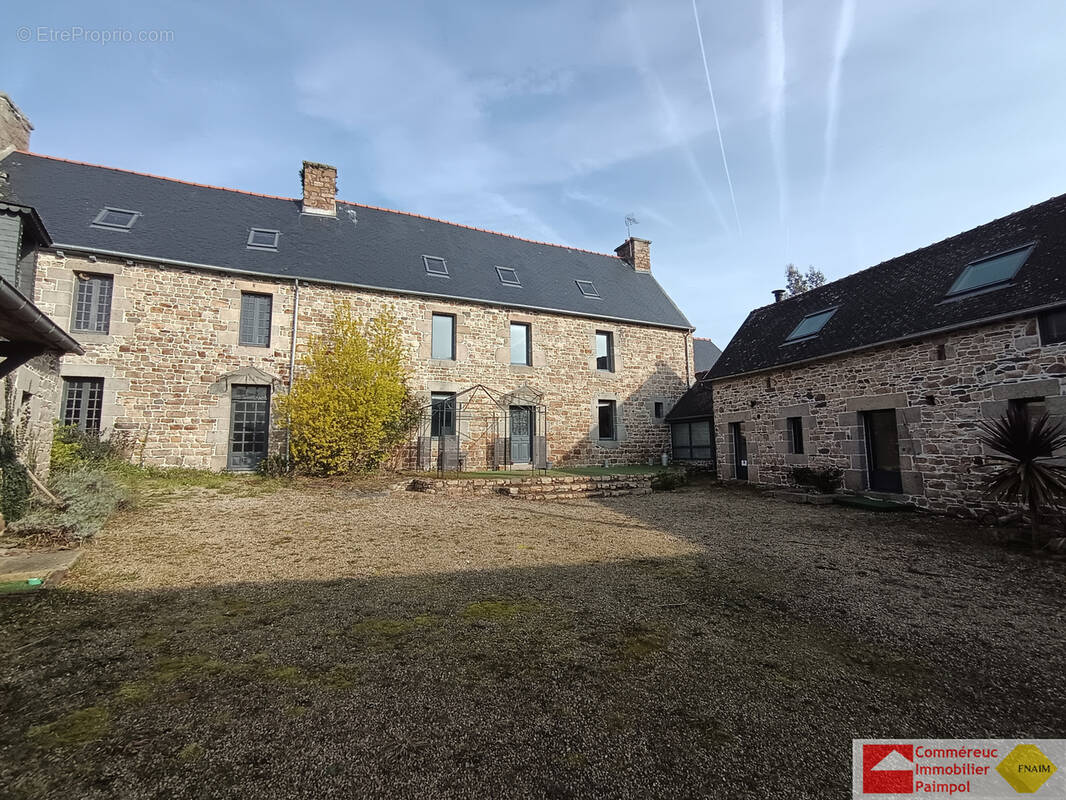 Maison à PAIMPOL