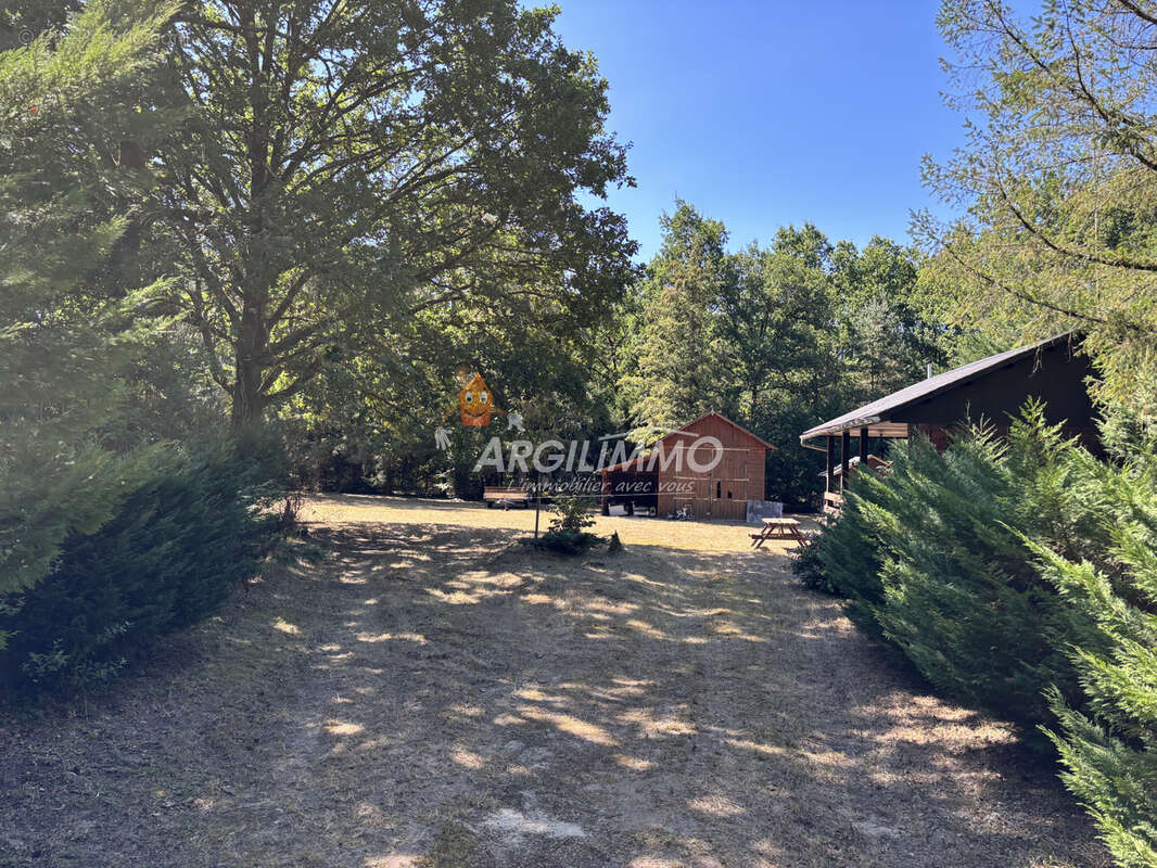 Chalet avec dépendances entre nature et tranquillité - photo 6