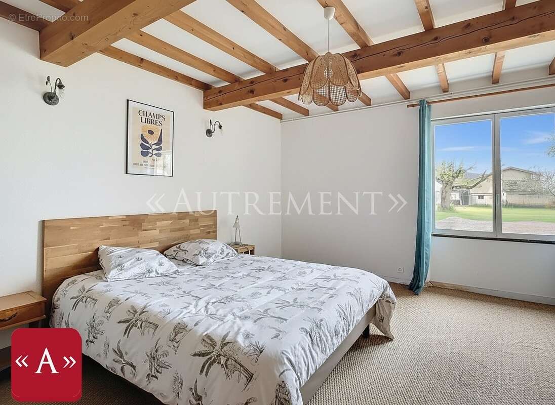 Maison à LISLE-SUR-TARN