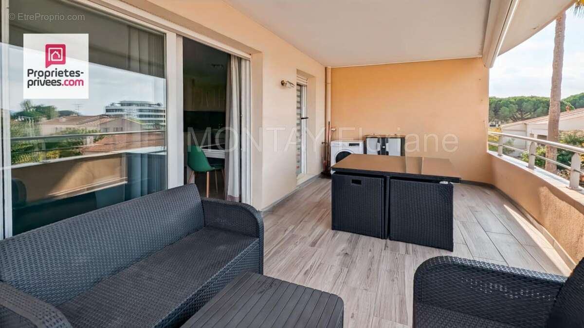 Appartement à FREJUS