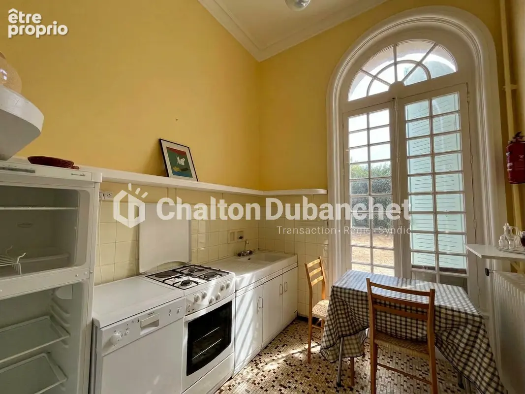 Maison 10 pièces 300 m² à vendre à Mornand-En-Forez (42600) - photo 7