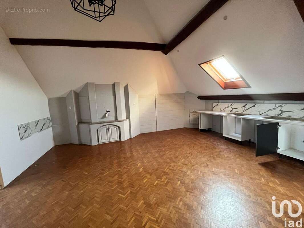 Photo 4 - Commerce à SILLINGY