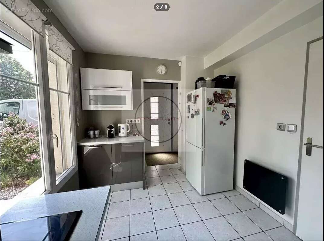 Maison 89 m² à Savigny-Le-Temple  - photo 2