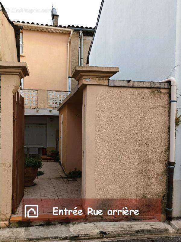 Maison à COUIZA