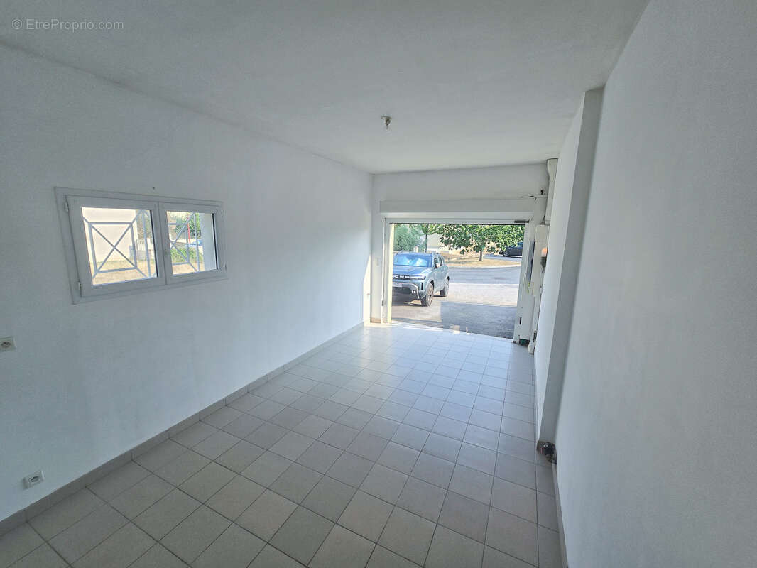 SOUAL, maison récente de 135 m2 avec un grand jardin - photo 4