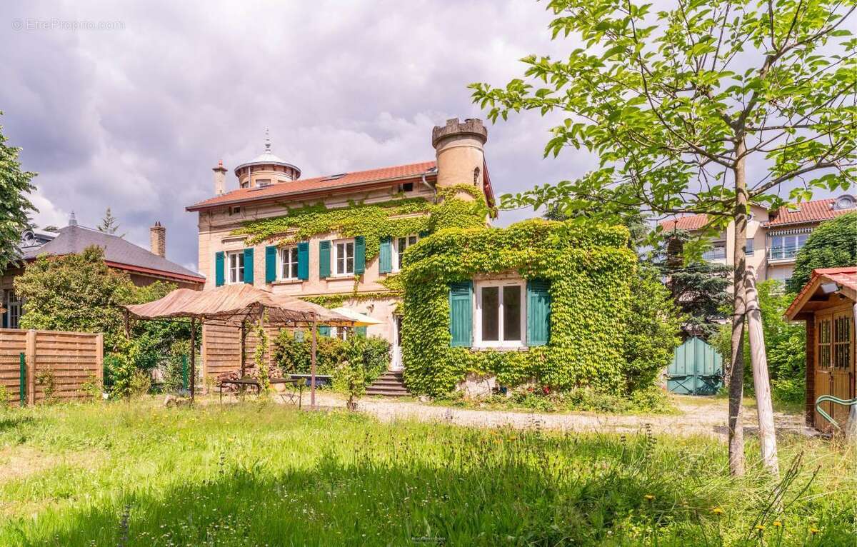 Maison à LYON-5E