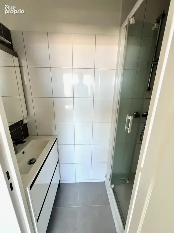 Appartement T5 98,57 m2 en dernier étage avec balcons et parking - photo 12