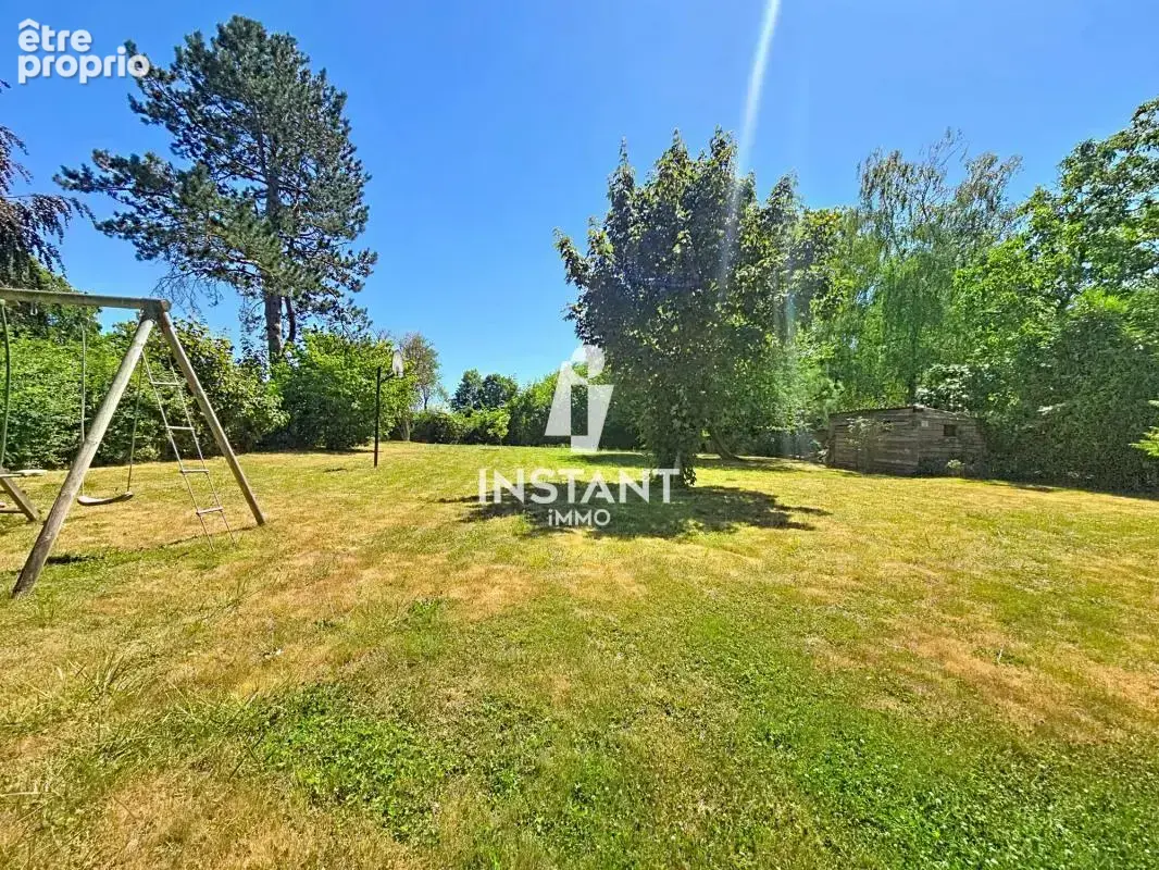 Maison familiale 125 m² - 4 chambres - terrain 1 771 m² - photo 21