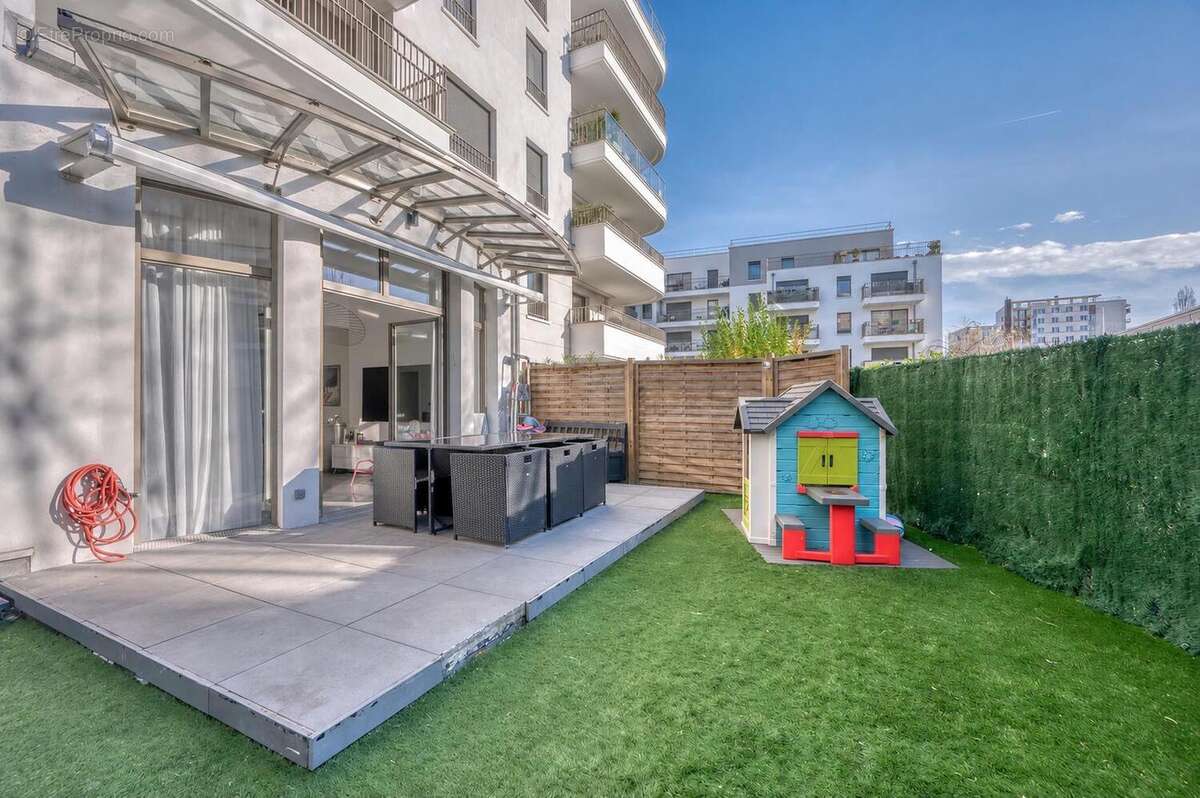 Appartement 117 m² à Rueil-Malmaison  - photo 5