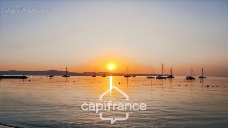 Appartement à HYERES