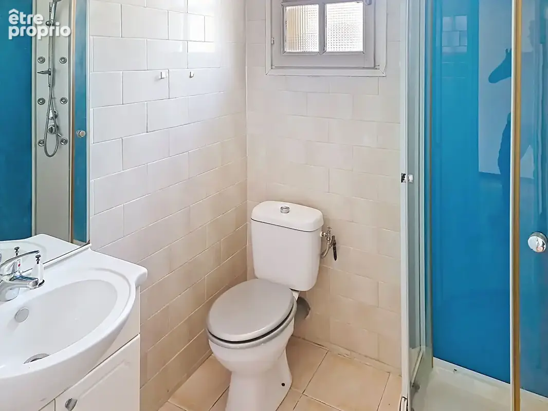 Maison Lirac 3 pièce(s) 80 m2 sur 3 niveaux à rafraîchir. - photo 7