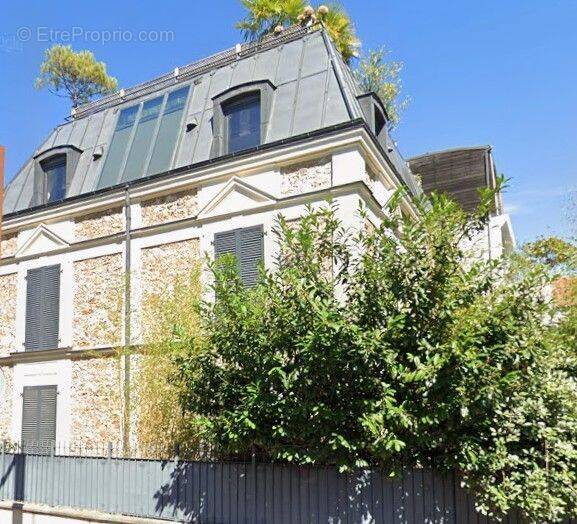 Appartement à ISSY-LES-MOULINEAUX