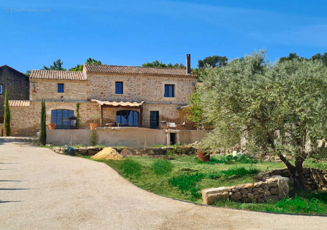 Maison à UZES