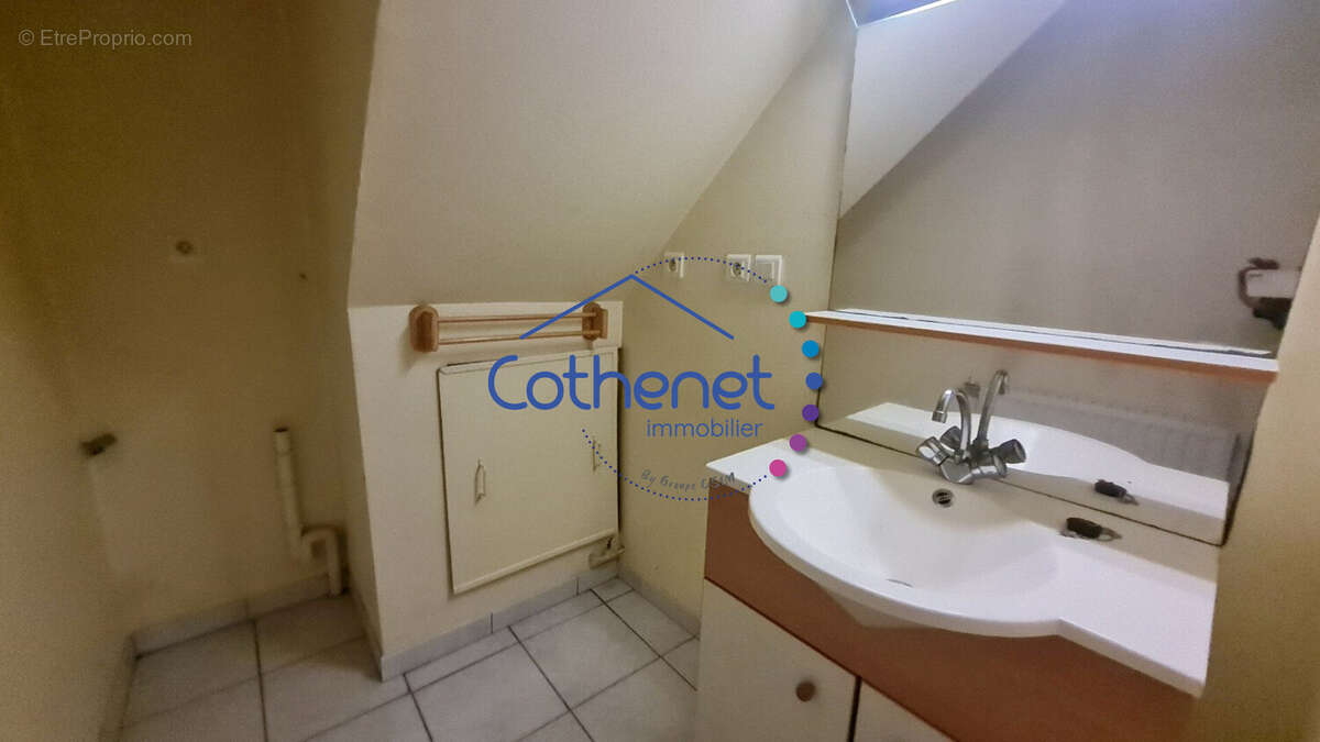 Maison à SAINT-JEAN-LA-BUSSIERE