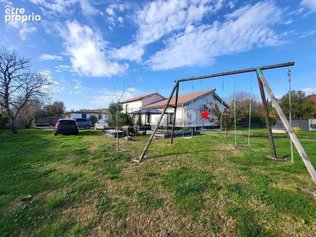Maison à AMBRES