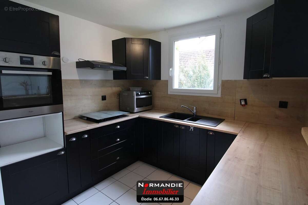 Maison à BEUZEVILLE