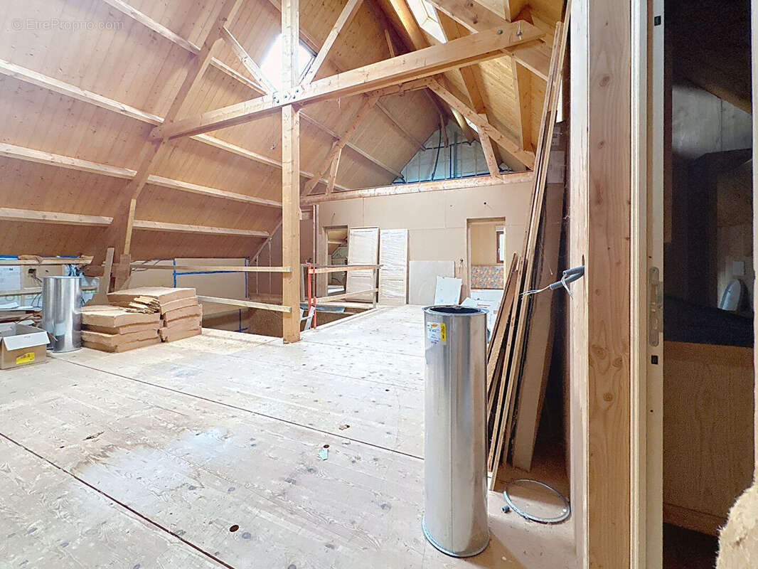 Grande maison à ossature et bardage bois - photo 10