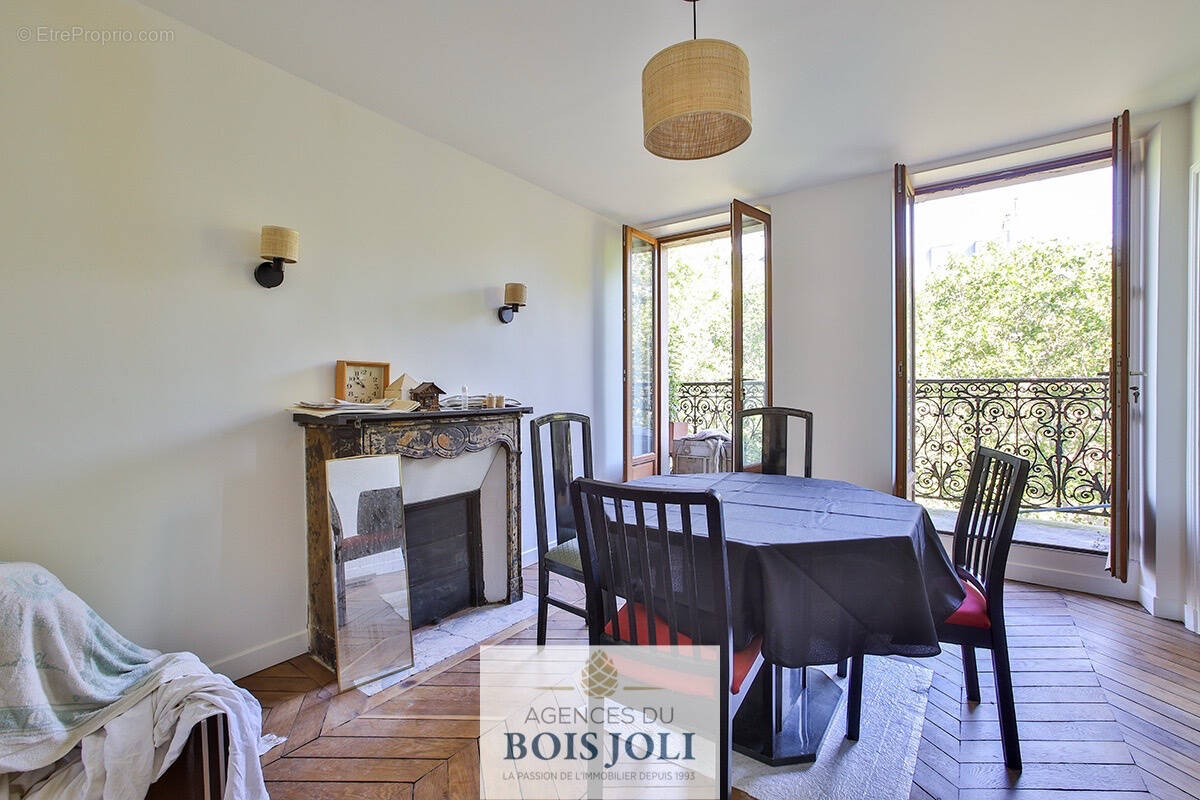 Appartement à PARIS-9E