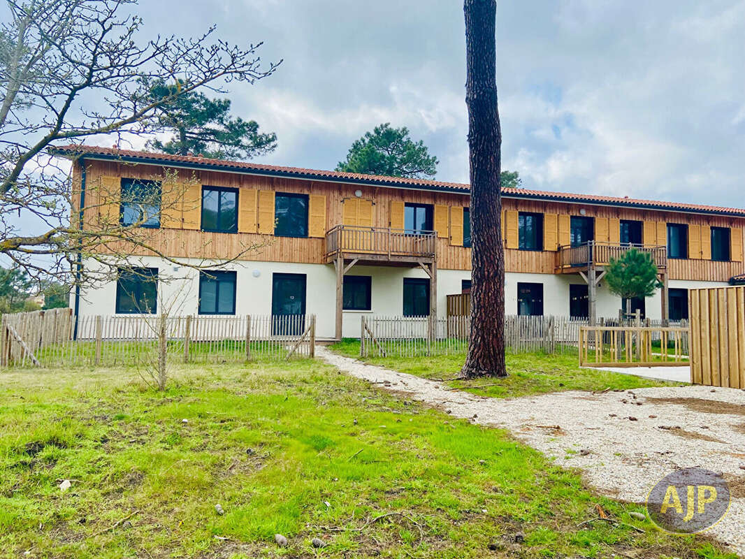 Appartement à VENDAYS-MONTALIVET