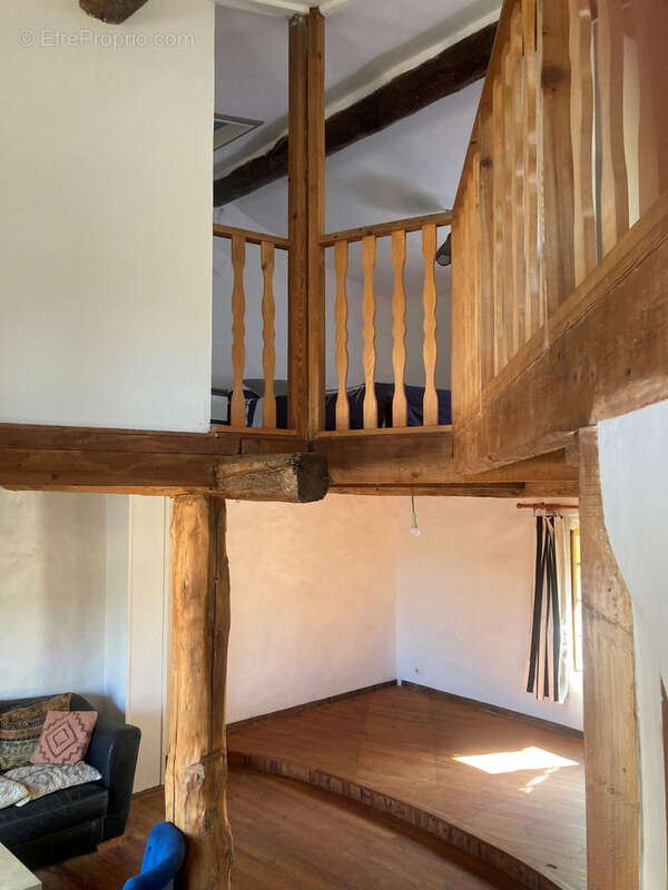 Proche Couiza maison de village de caractère, beaux espaces. - photo 12
