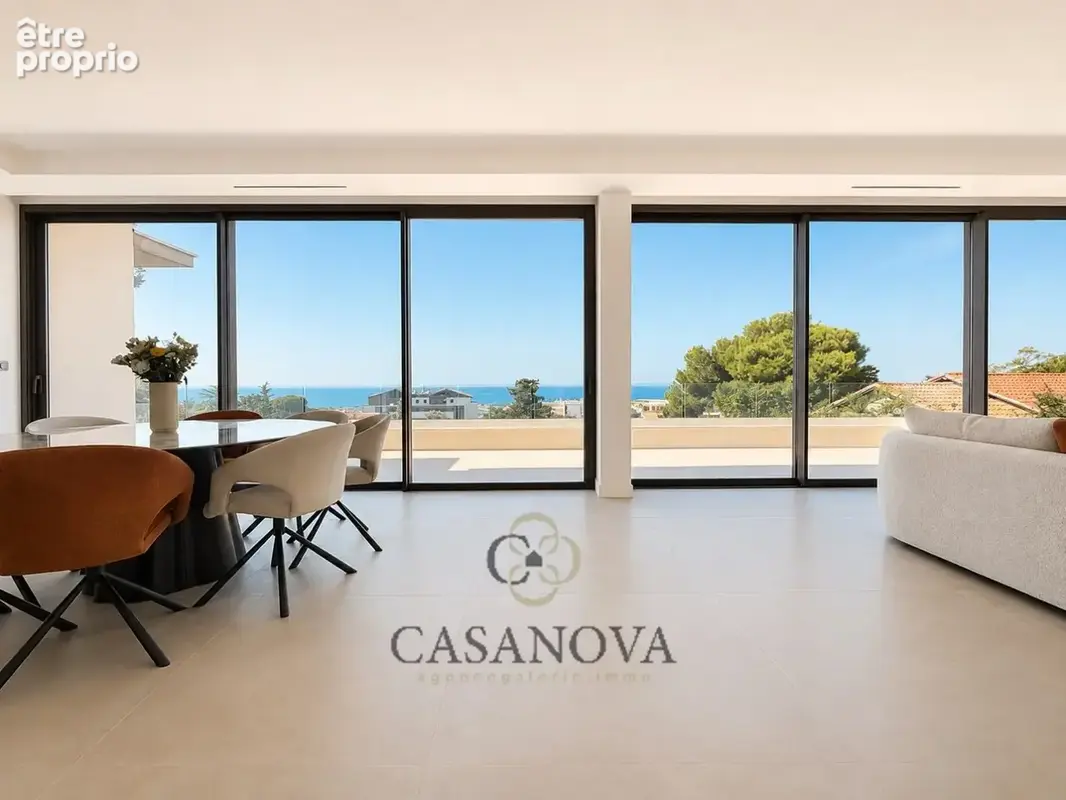 Maison contemporaine d'environ 177 m² avec piscine et garage à Sète - photo 2