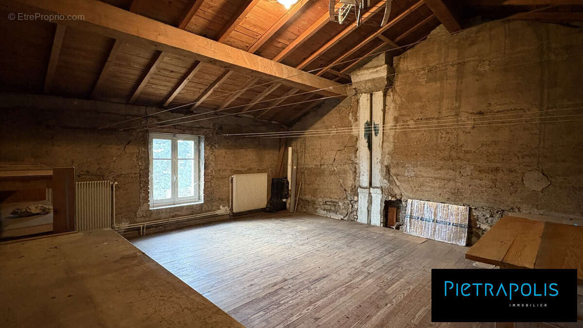 Appartement à VILLEFRANCHE-SUR-SAONE