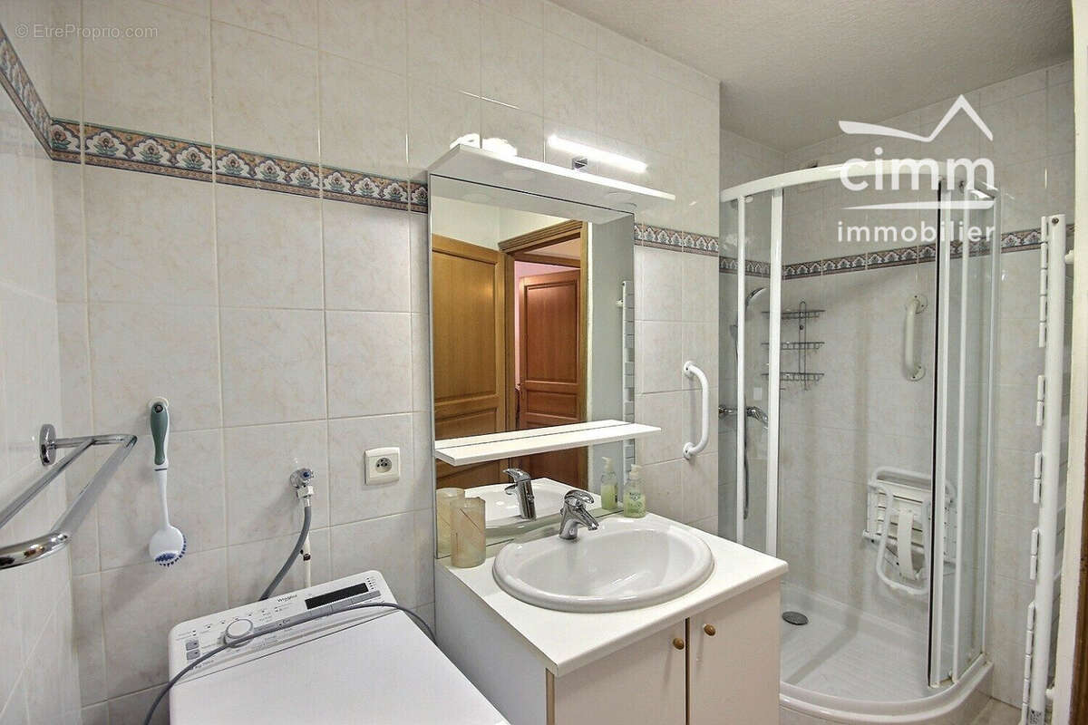 Appartement 78 m² à Sallanches  - photo 7