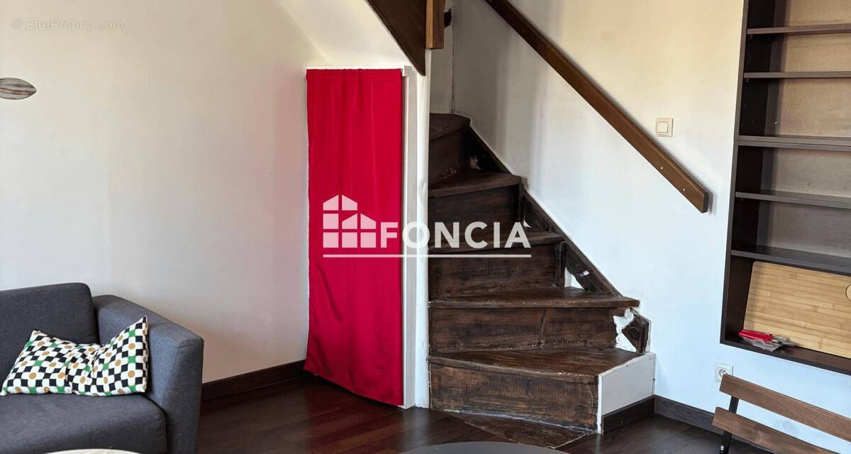 Appartement à FONTAINEBLEAU