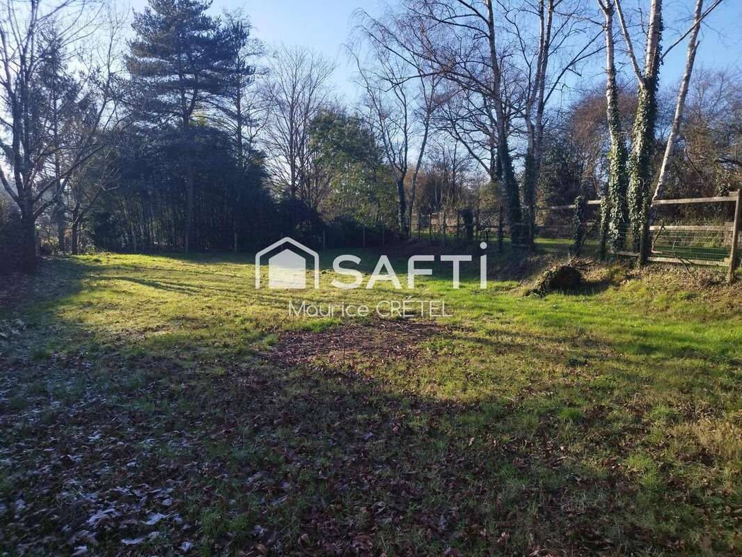 Photo 3 - Terrain à LA FERRIERE