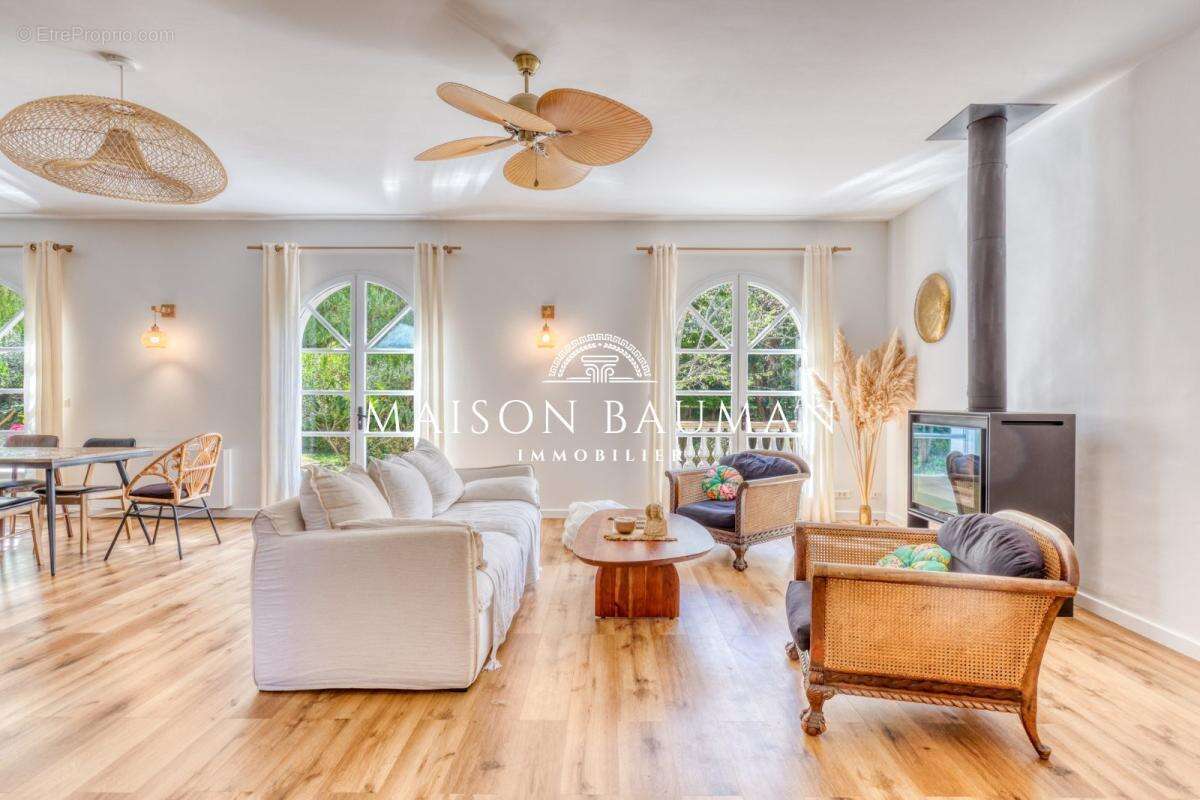 Maison à SAINT-RAPHAEL